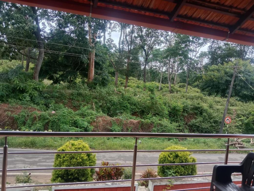 Vila Elephant Path Coorg 3Bhk Suntikoppa Exteriér fotografie